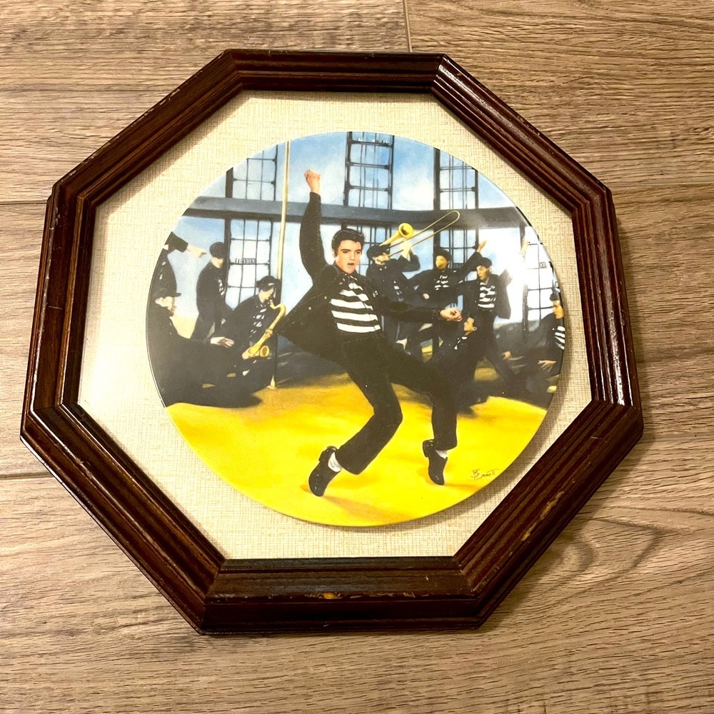Elvis Presley Collectors Collectable Plate